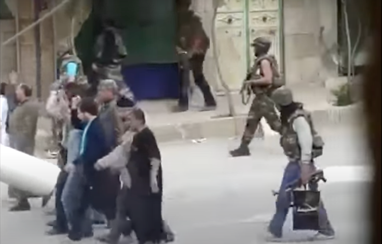 التضحية بالأبرياء: استخدام المدنيين كدروع بشرية في النزاع السوري